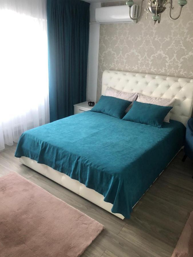 Tudor Apartment Braila Ngoại thất bức ảnh